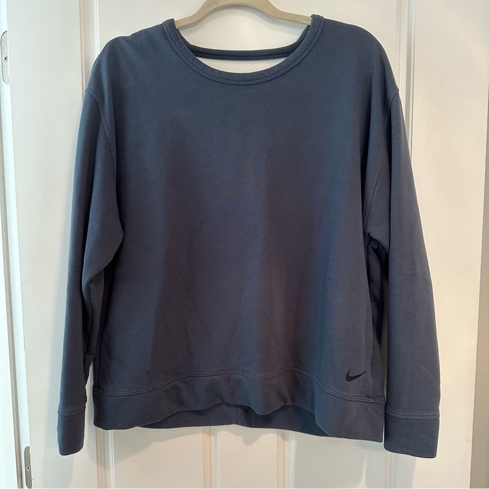 Nike pullover